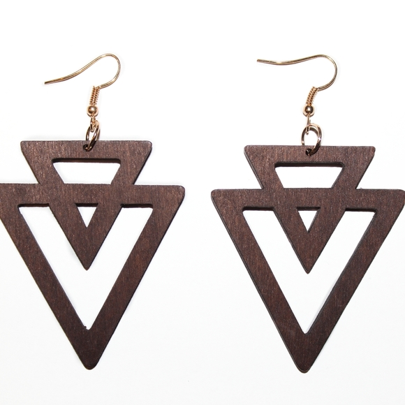 *2 for $15* Dark Triangle Wood Drop Earrings - Picture 4 of 6